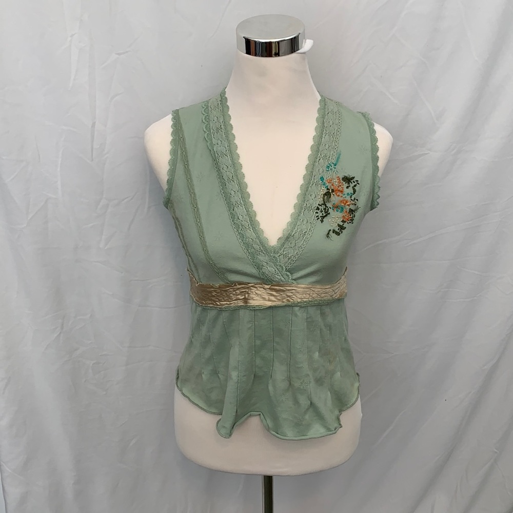 Anthropologie green embroidered sleeveless top